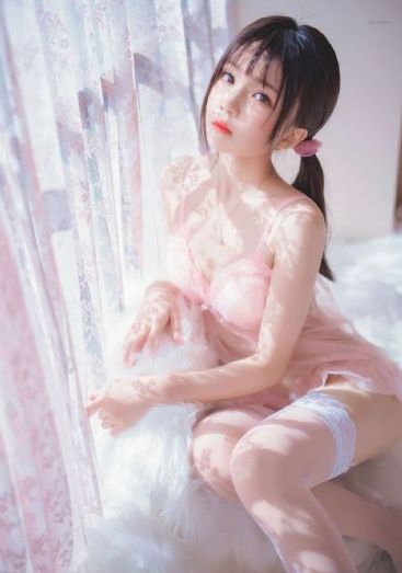 两个校花被校长双伦h