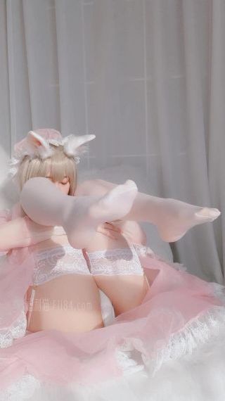 善良漂亮的女老板伦理