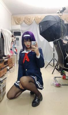 冰漪野外丰满人体1
