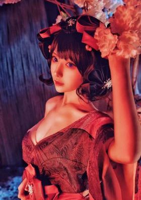 韩国电影可疑的美容院